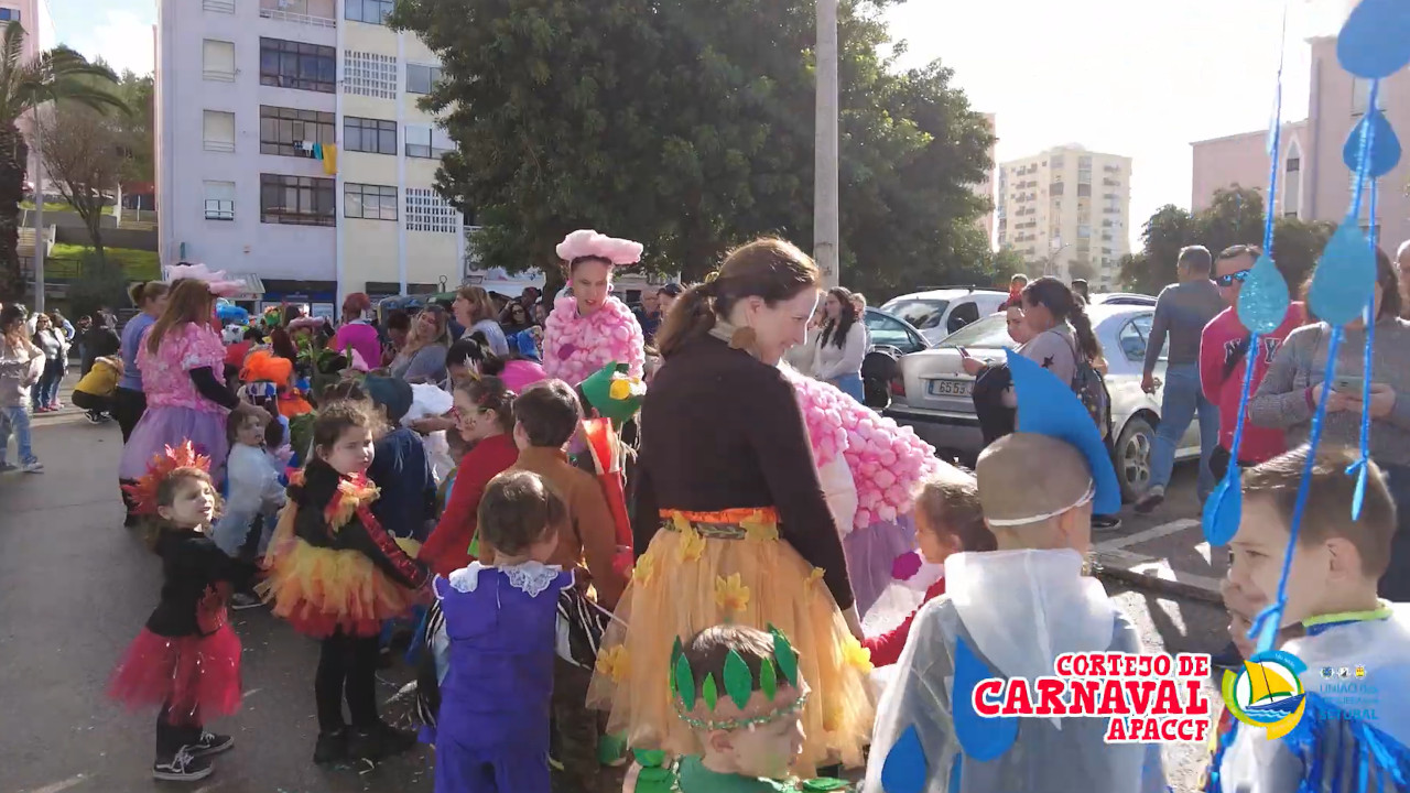 Cortejo de Carnaval Infantil no Bairro do Casal das Figueiras