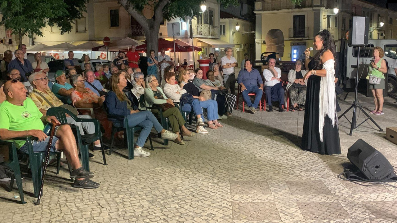 Noite de Fado no coração do Bairro Troino