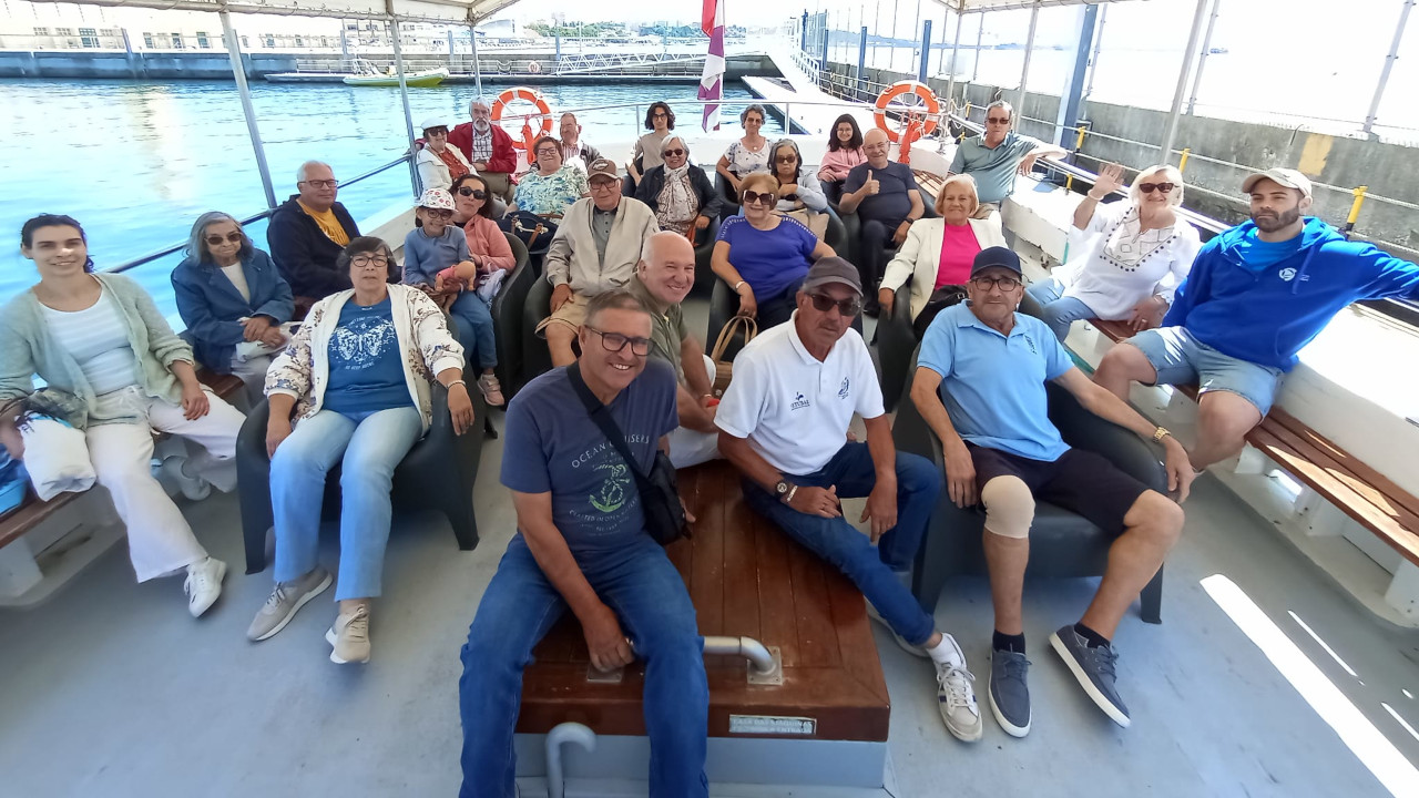 Lotação esgotada a bordo do "Maravilha do Sado"