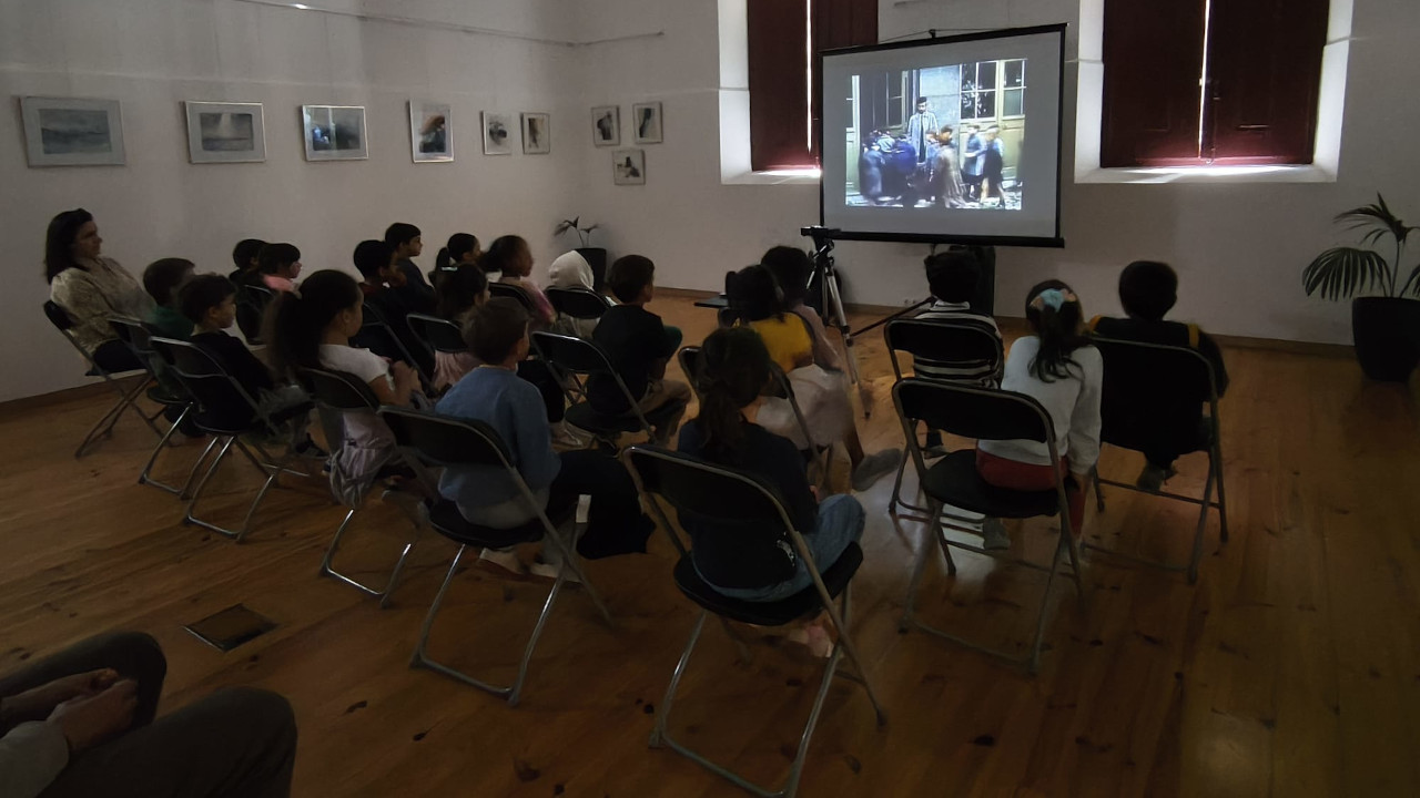 Cinema para os alunos do 1º B da Escola Básica do Montalvão